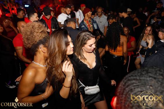 Barcode Saturdays Toronto Nightclub Nightlife Bottle Service Ladies Free Hip Hop Trap Dancehall reggae soca afro beats caribana 012
